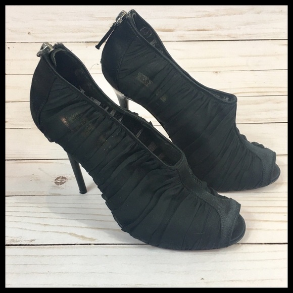 Badgley Mischka Dariene Open-Toe Pump Size 6M - Picture 2 of 8